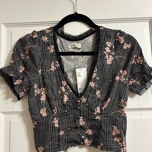 NWT Floral Black and Pink Women's Top